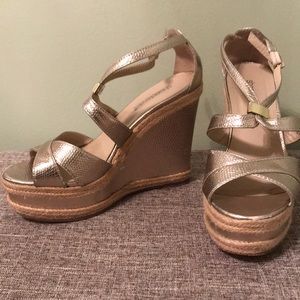 Shoe Dazzle Espadrilles